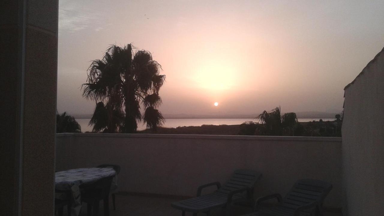 BNB Casa Frente Al Lago Rosa Torrevieja Exterior foto